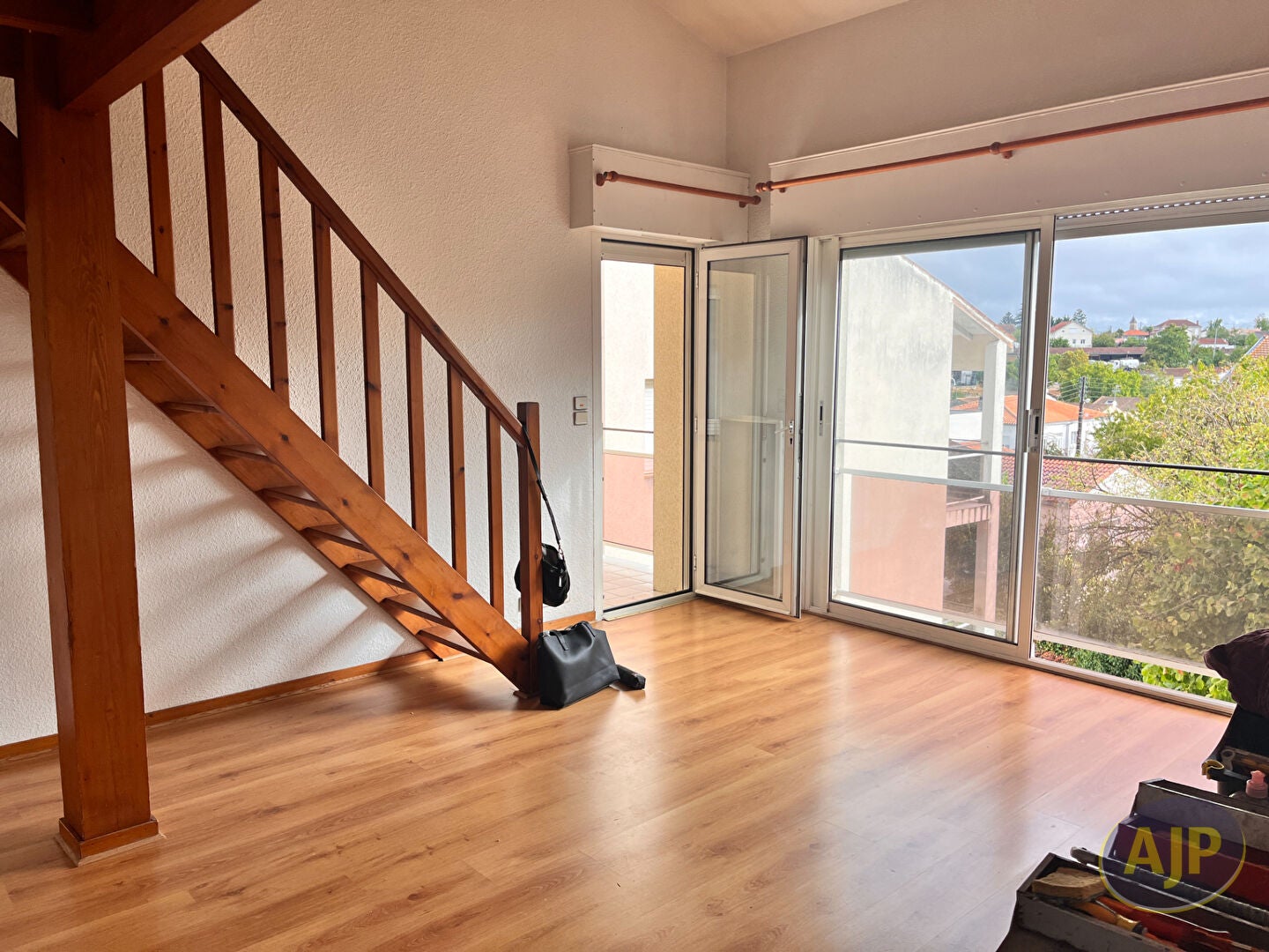 Appartement D 27 à Roussines