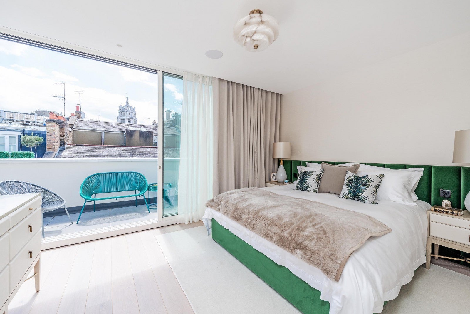 House Princes Gate Mews in Greater London