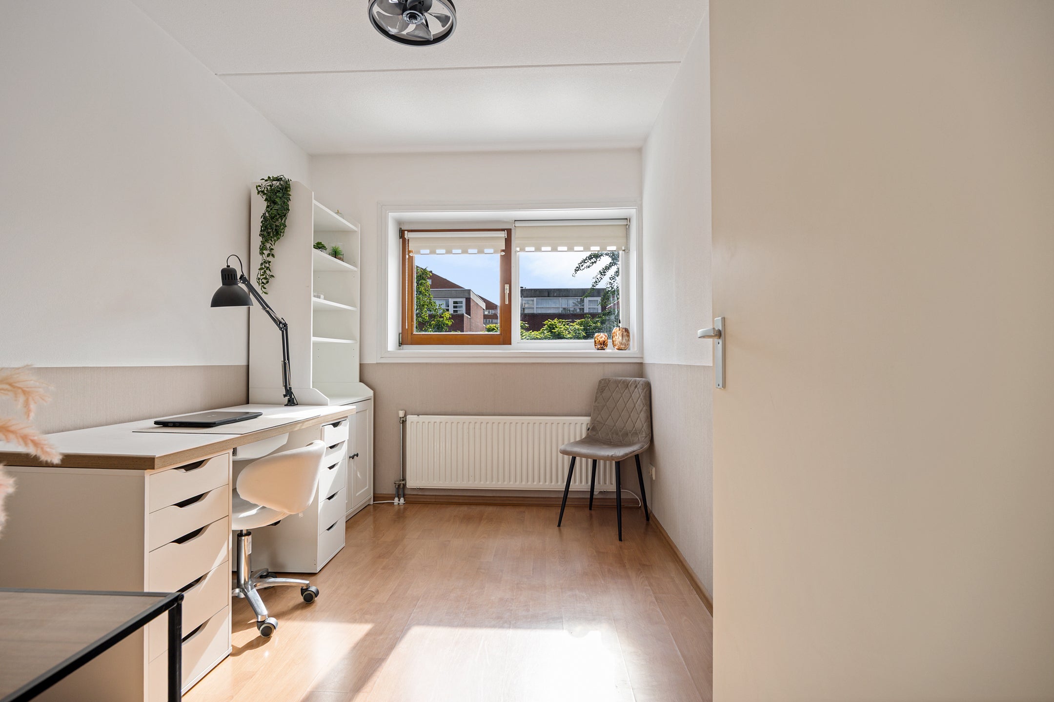 Tussenwoning te koop: Schout van Bergheslaan 7, 'S-Hertogenbosch