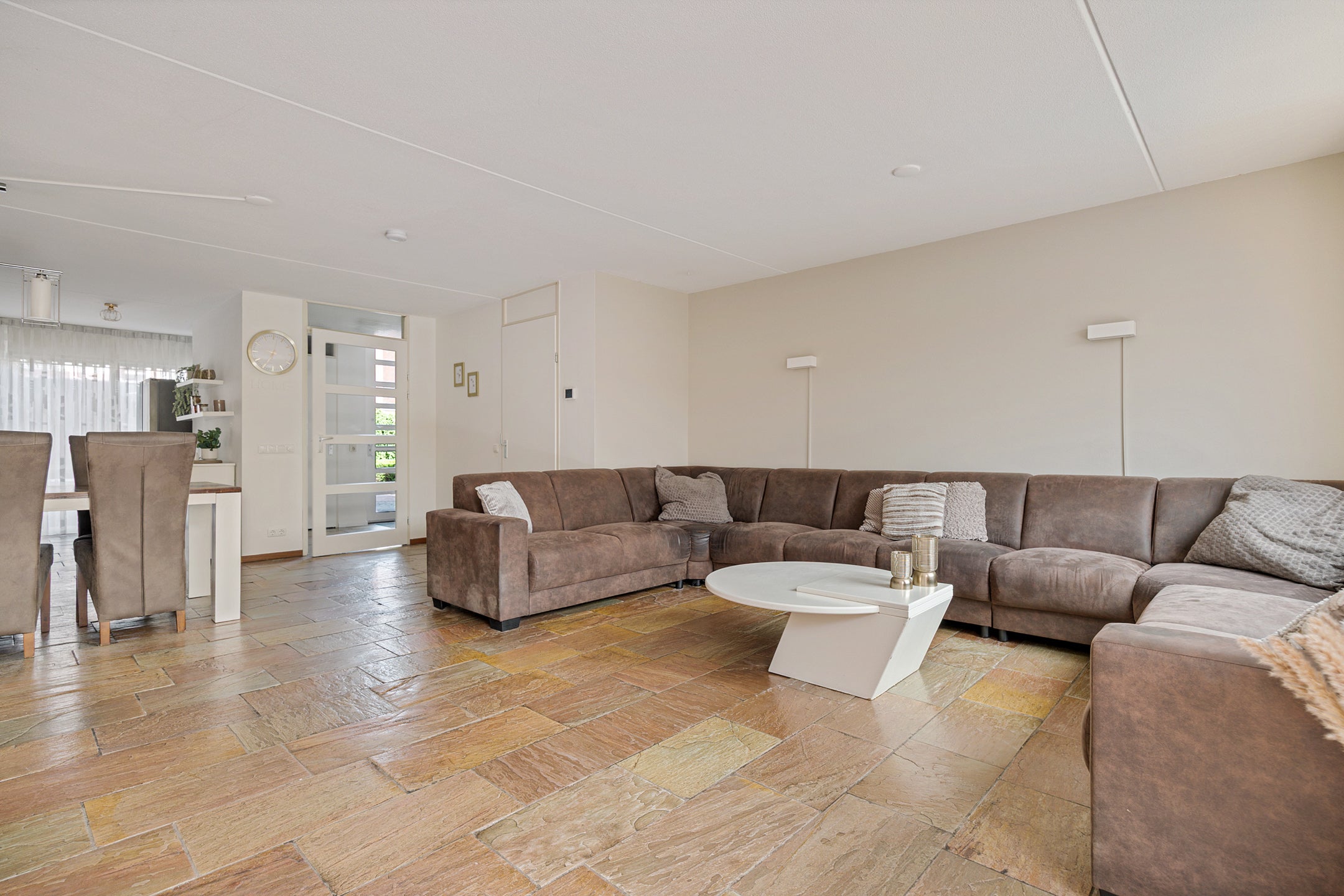 Tussenwoning te koop: Schout van Bergheslaan 7, 'S-Hertogenbosch