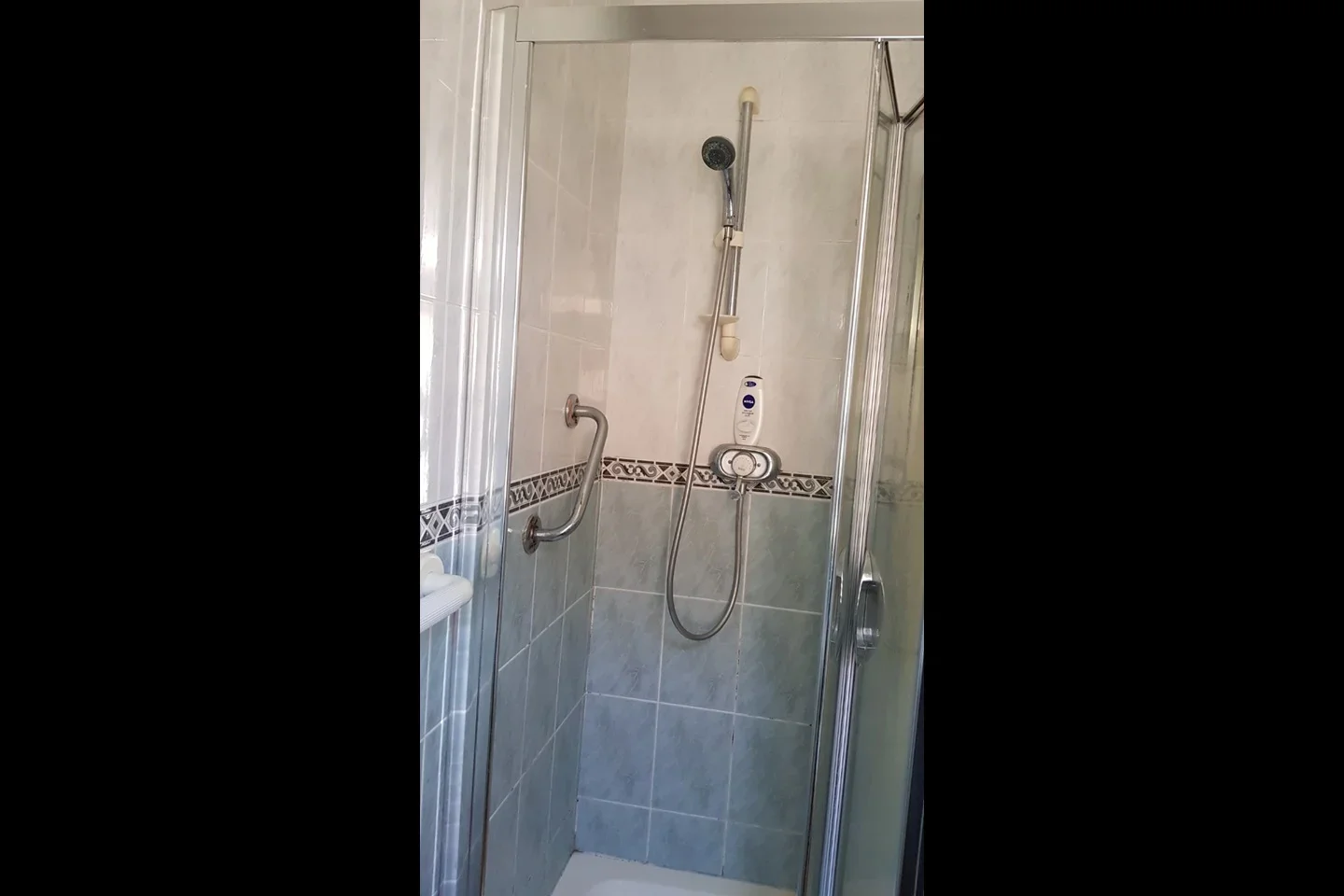Room Marlborough Road in Borough of Spelthorne
