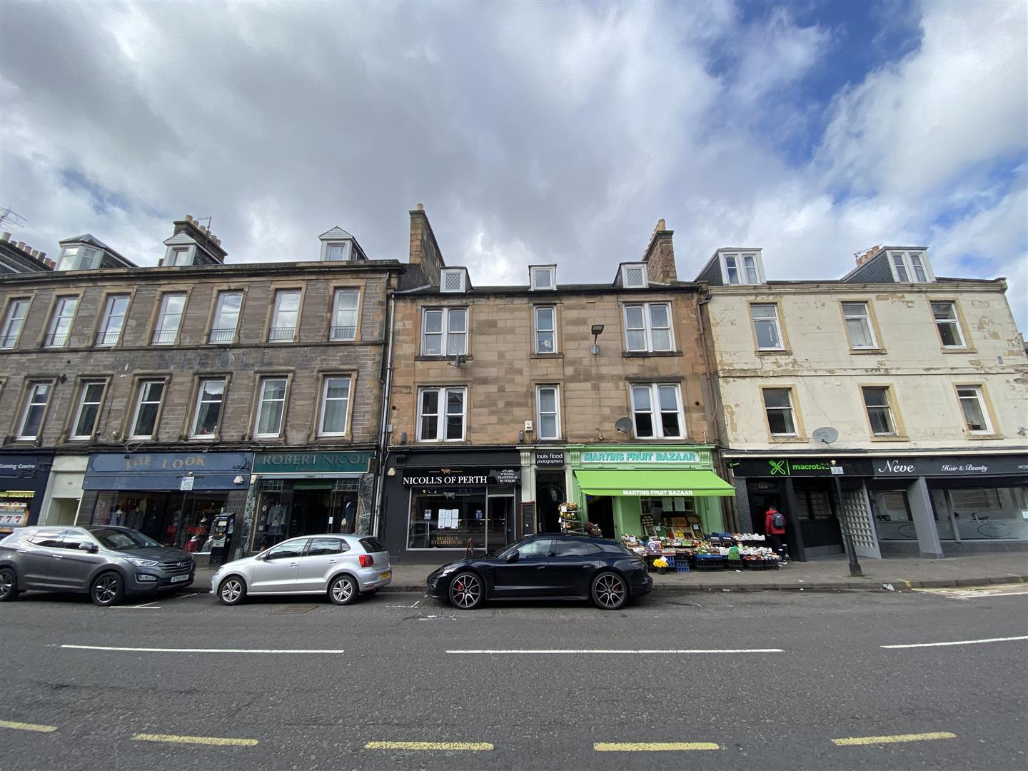 Flat South Methven Street in Perth