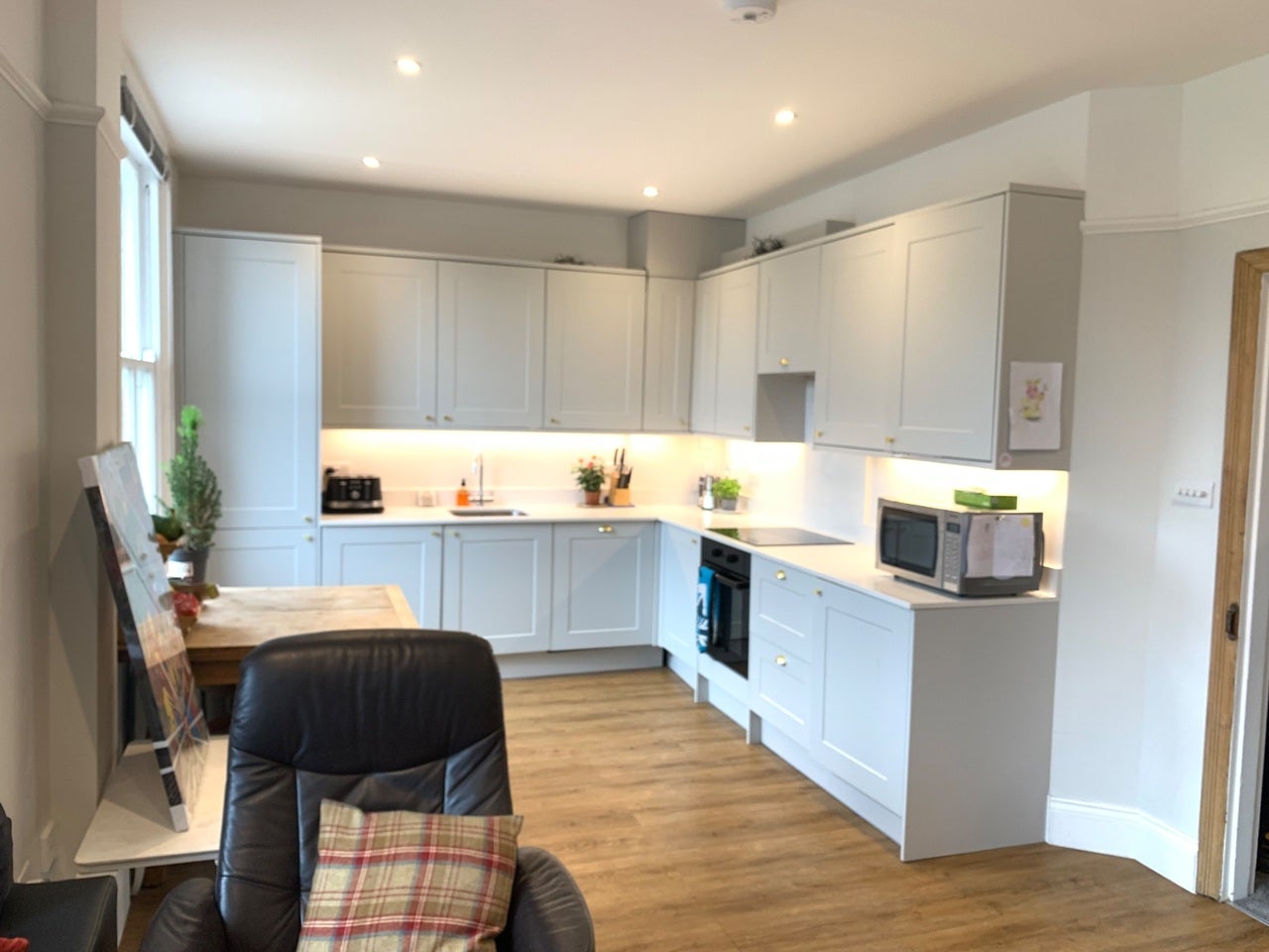 House Loveday Road in Greater London