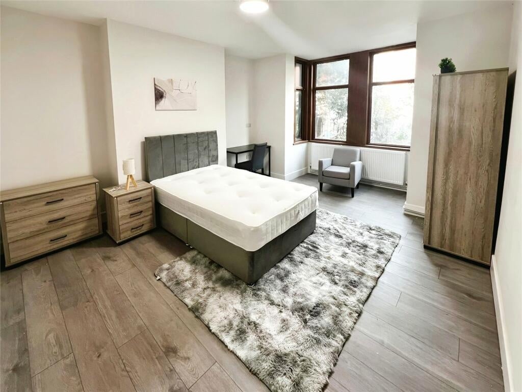 Room Gregory Street in Erewash
