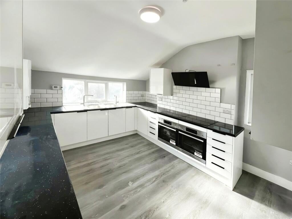 Room Gregory Street in Erewash