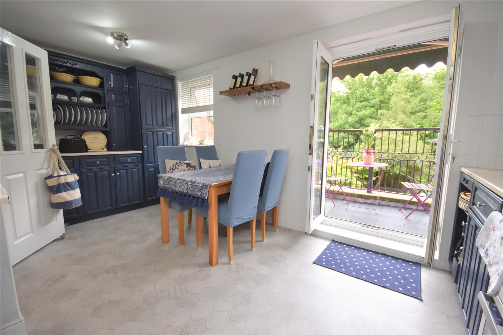 House Millfield in Neston