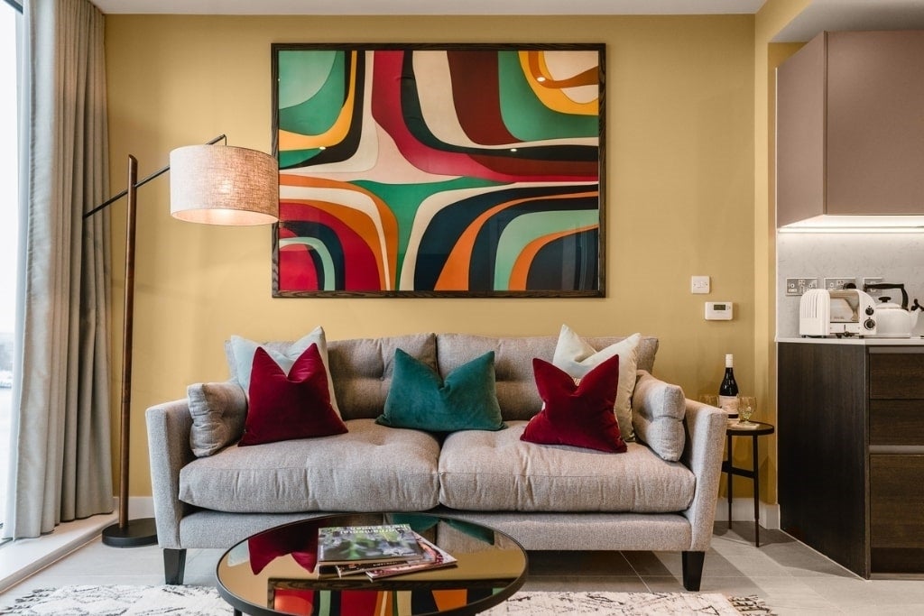 Flat William Jessop Way in Liverpool