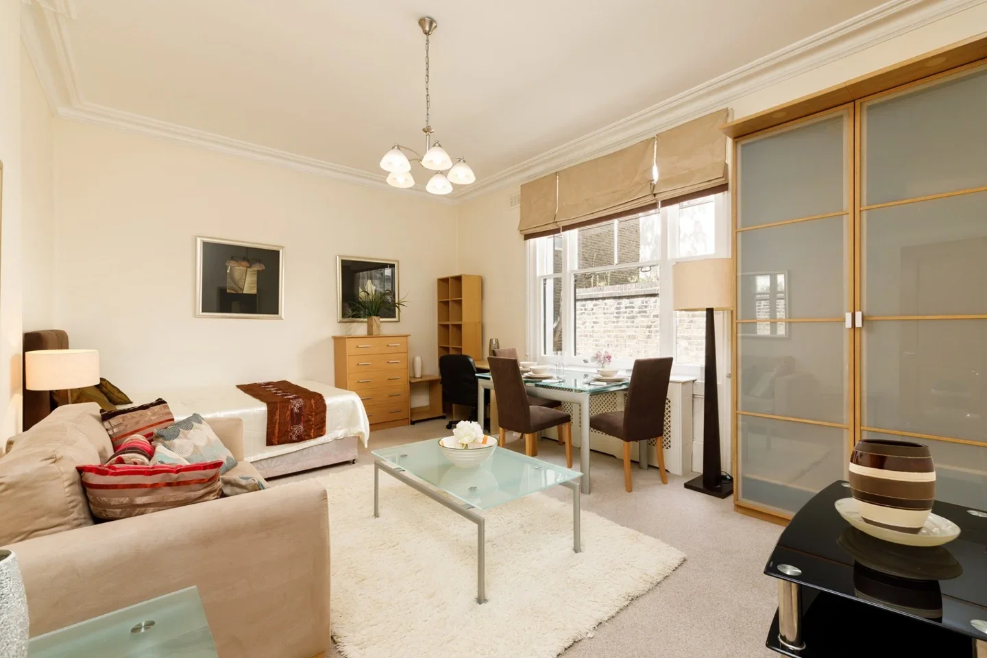Flat Ashburn Gardens in Greater London