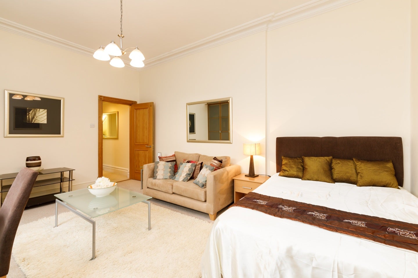 Flat Ashburn Gardens in Greater London