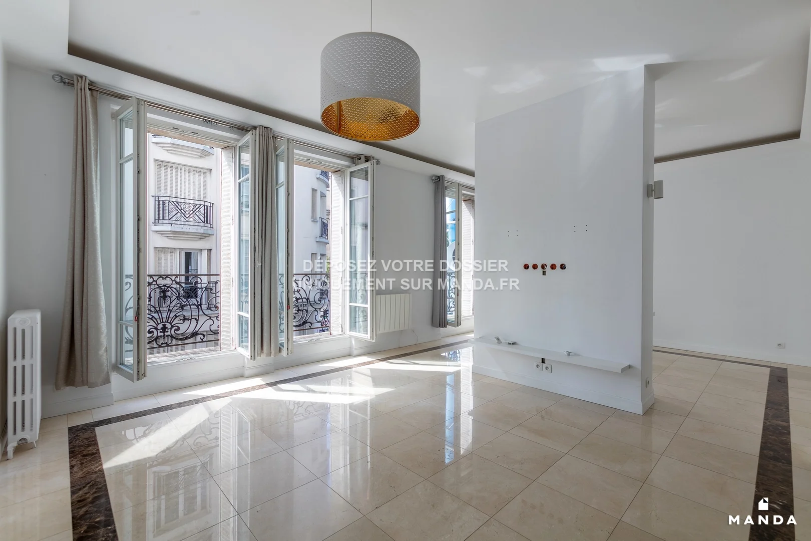 Flat Rue Pierre au Lard in Paris