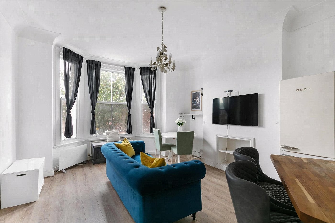 Flat Oakfield Road in Greater London