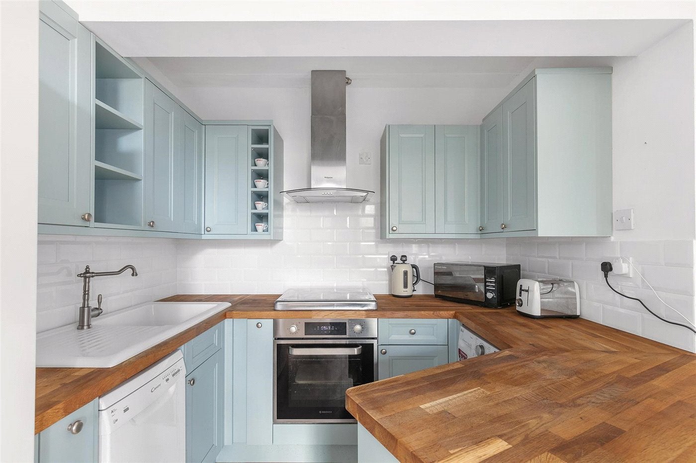 Flat Oakfield Road in Greater London