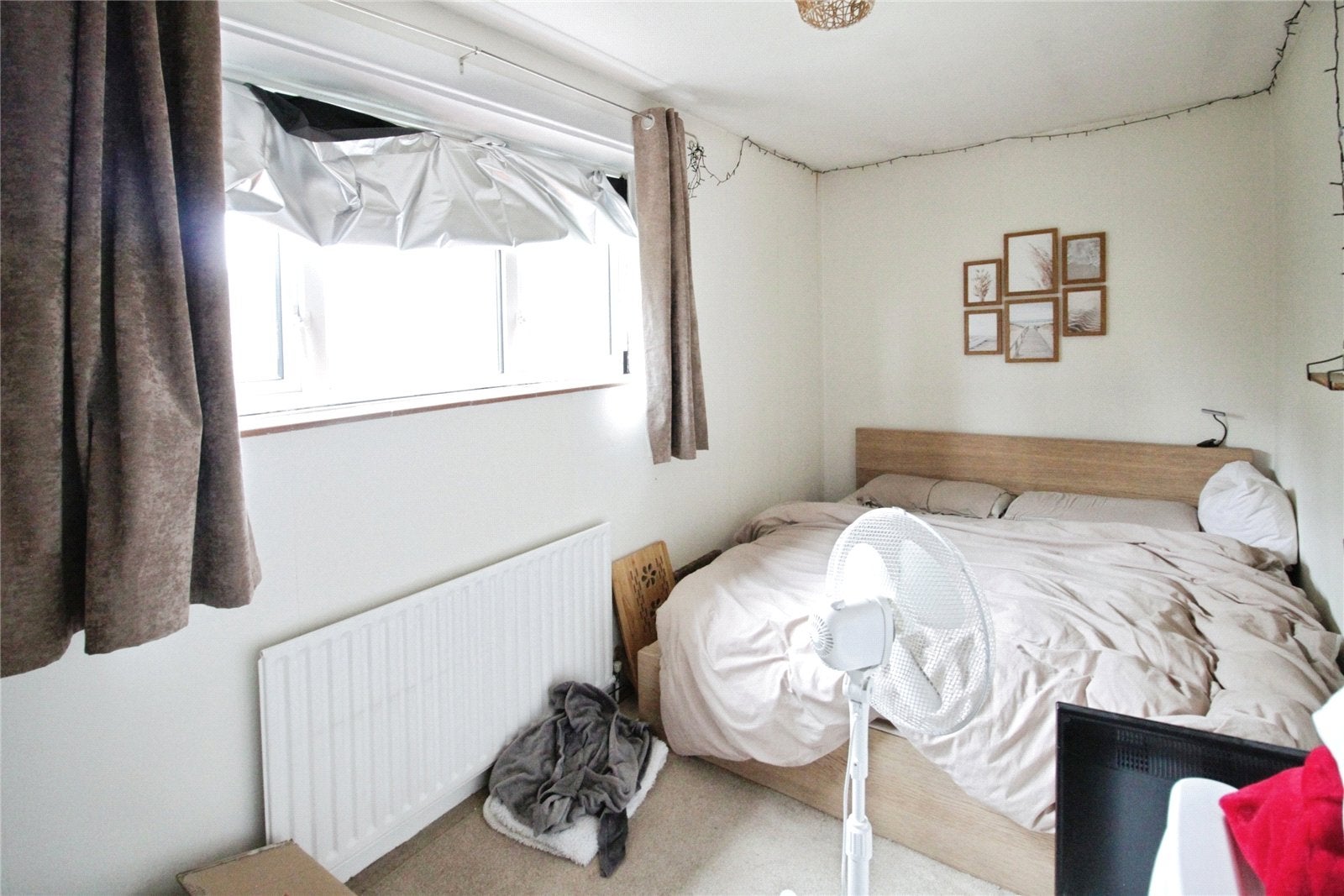 Flat Goldhanger Cross in Basildon