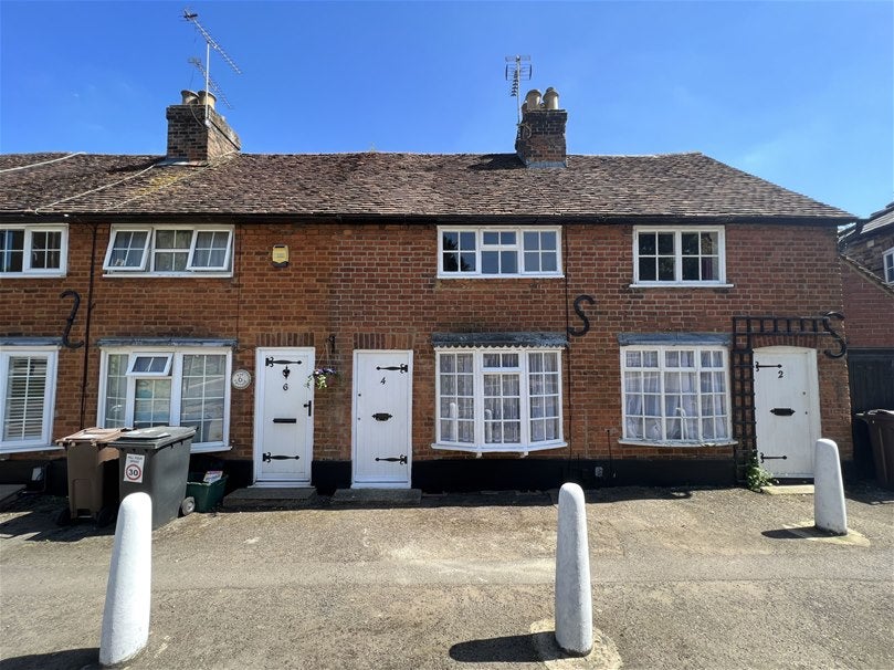 House Harpenden Lane in St Albans