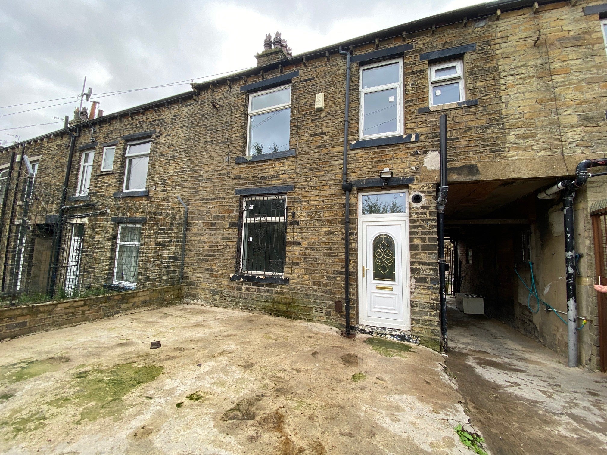 House St Enochs Road in Bradford