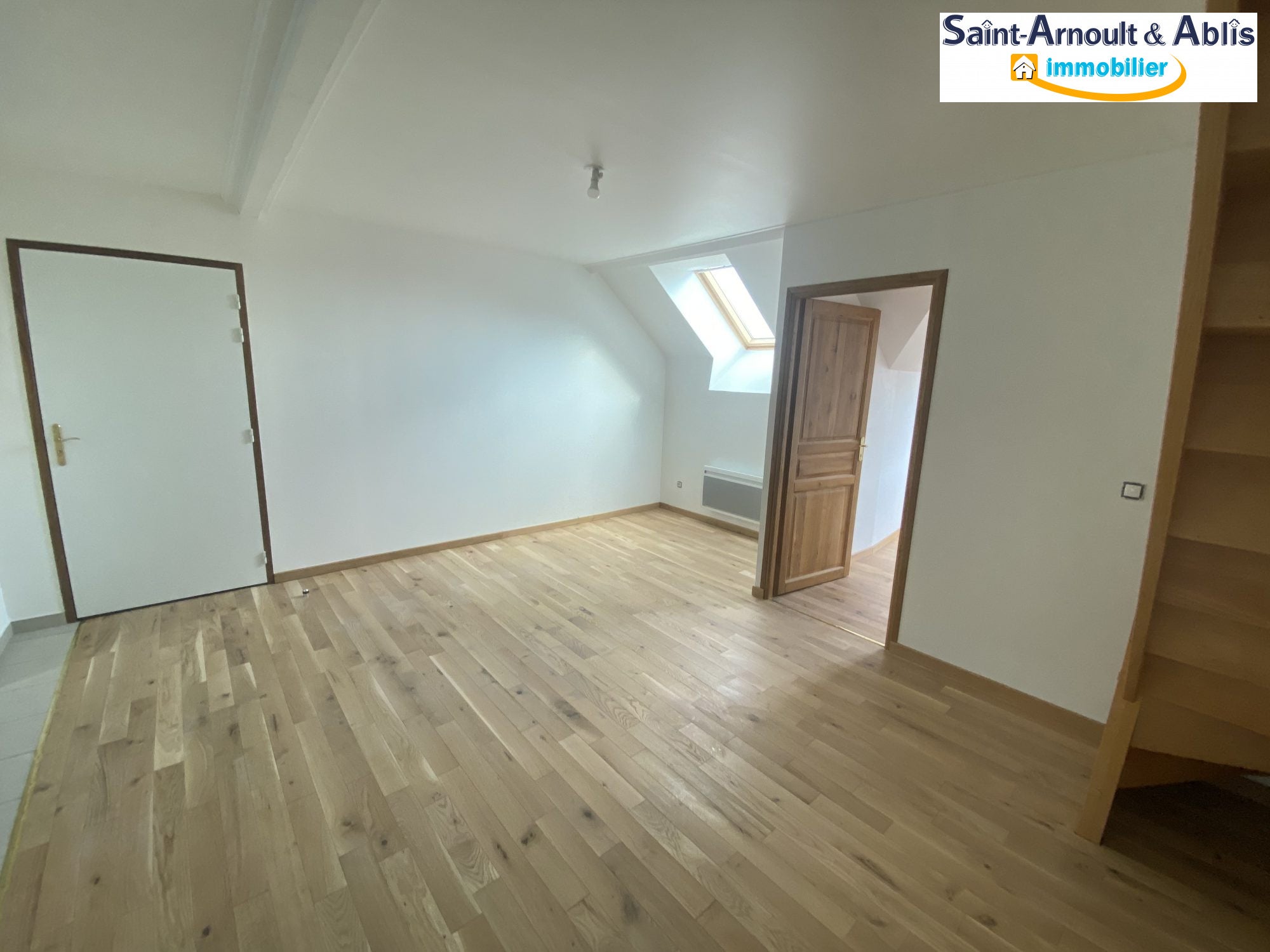 Appartement Rue Charles de Gaulle à Saint-Arnoult-en-Yvelines