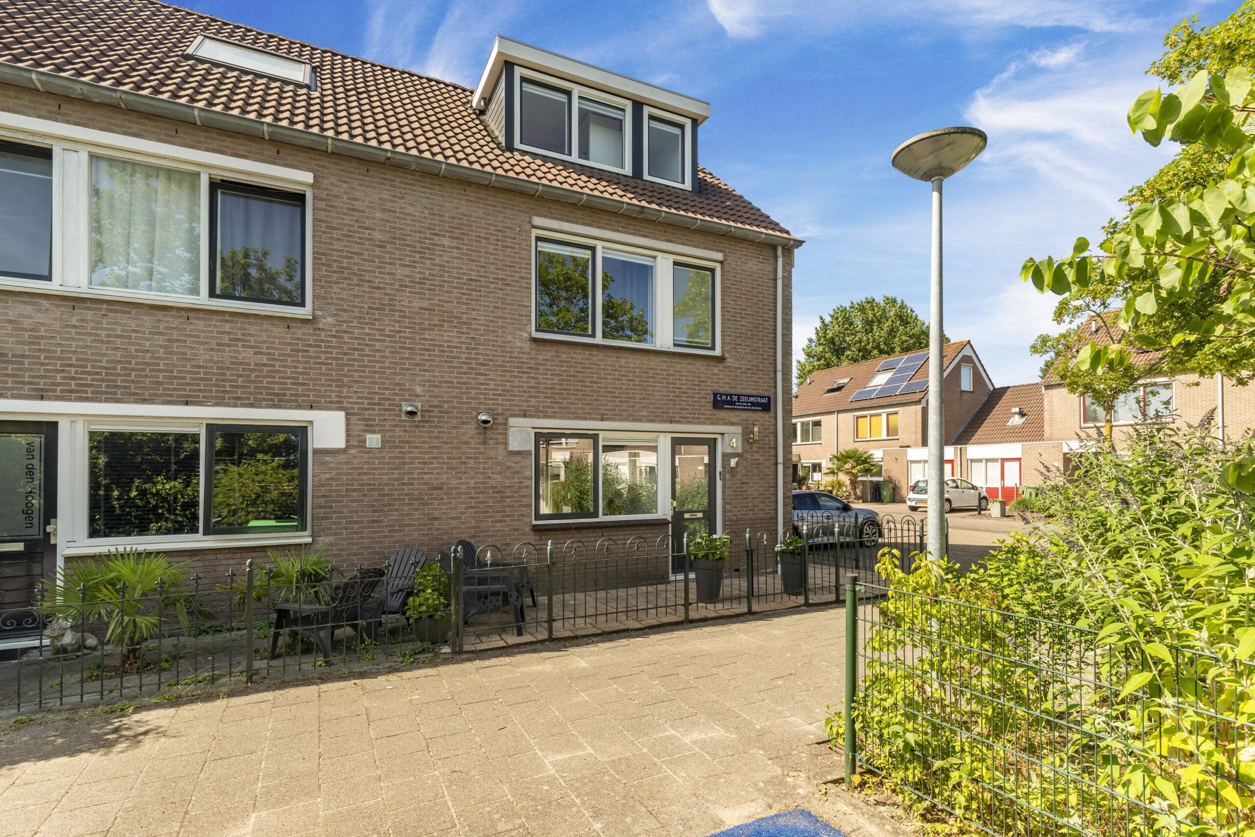 Huis G.H.A.de Zeeuwstraat 4 in Alkmaar