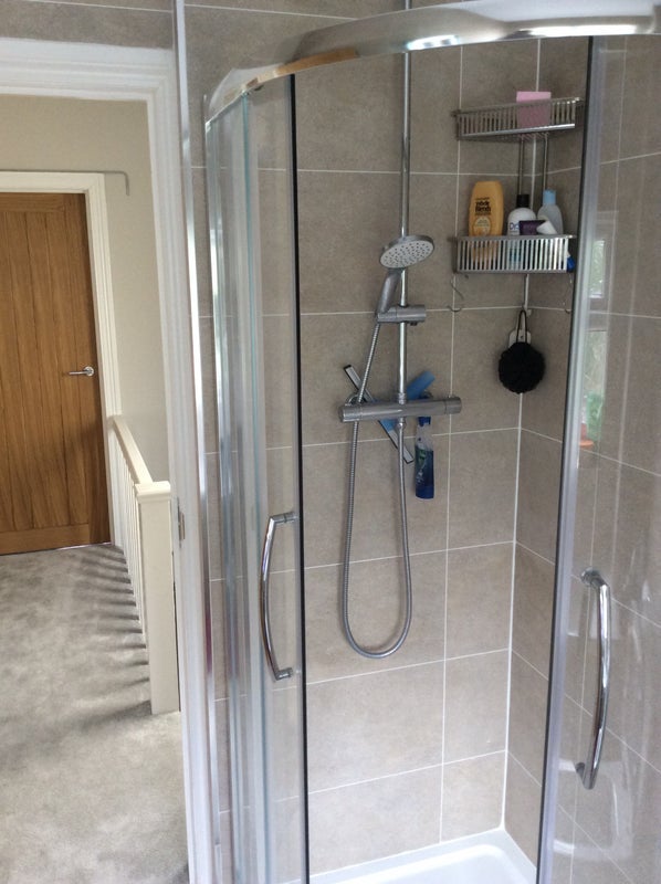 Room Greenwood Road in Greater London