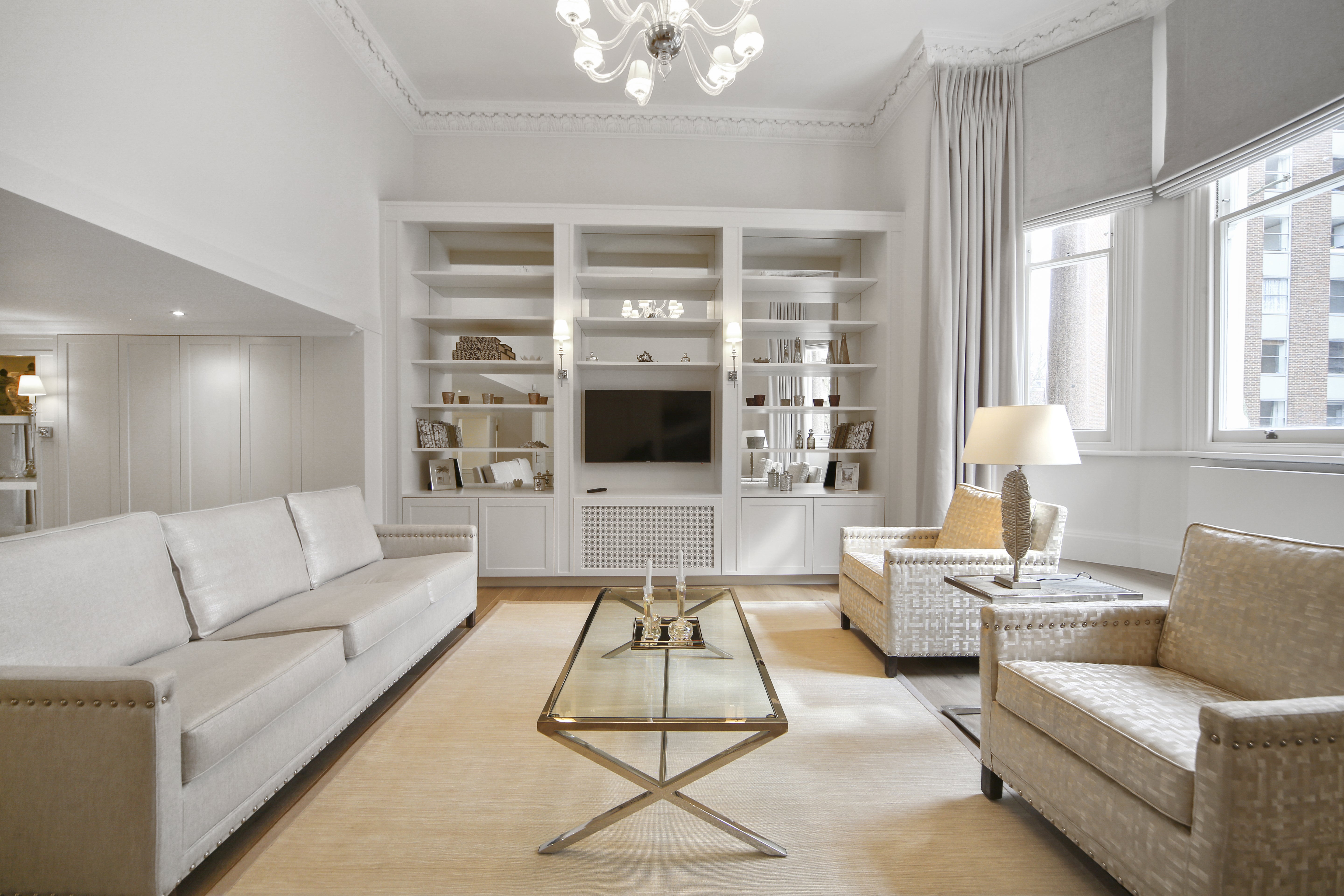 Flat Vicarage Gate in Greater London