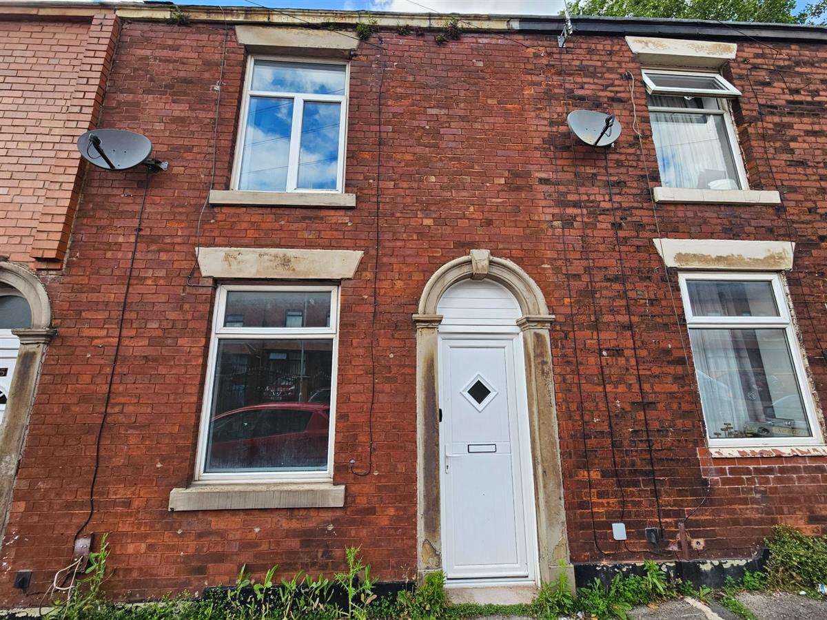 House Hereford Street in Chadderton