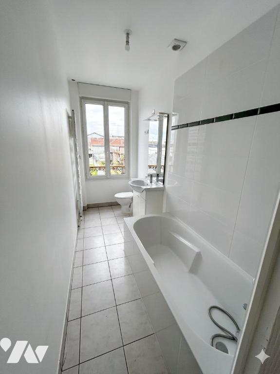 House Rue du Faubourg Bannier in Fleury-les-Aubrais