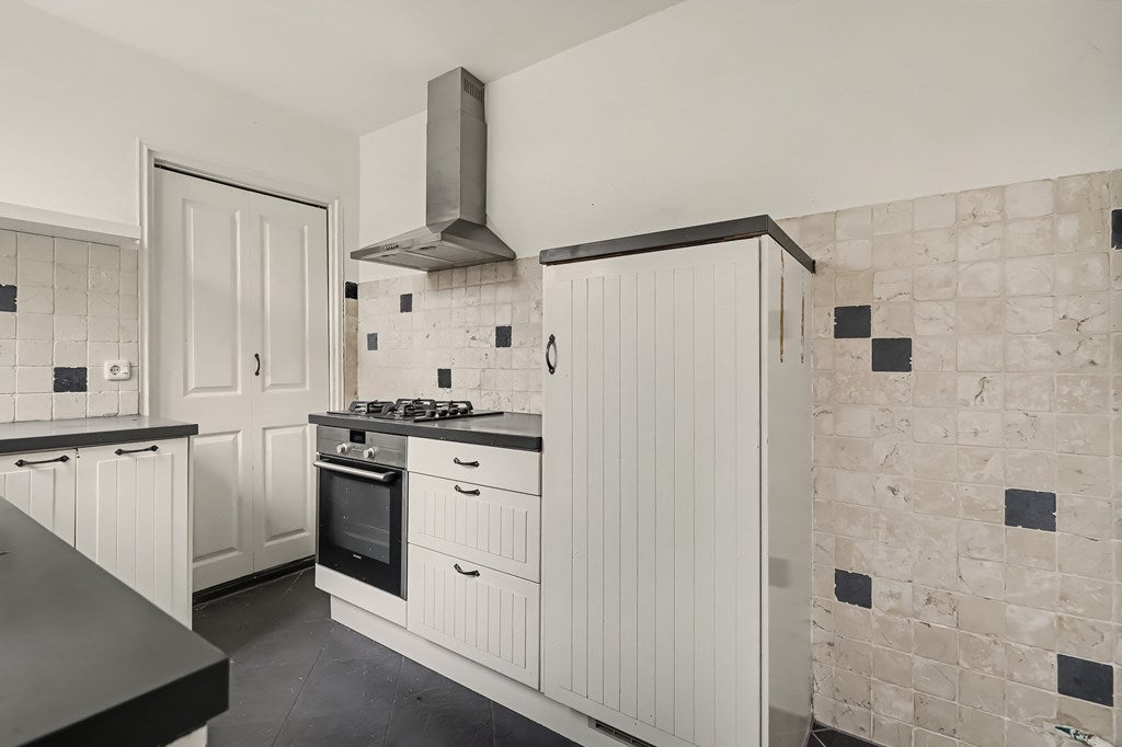 Hoekwoning te koop: Leeuwenhofje 2, Gorinchem