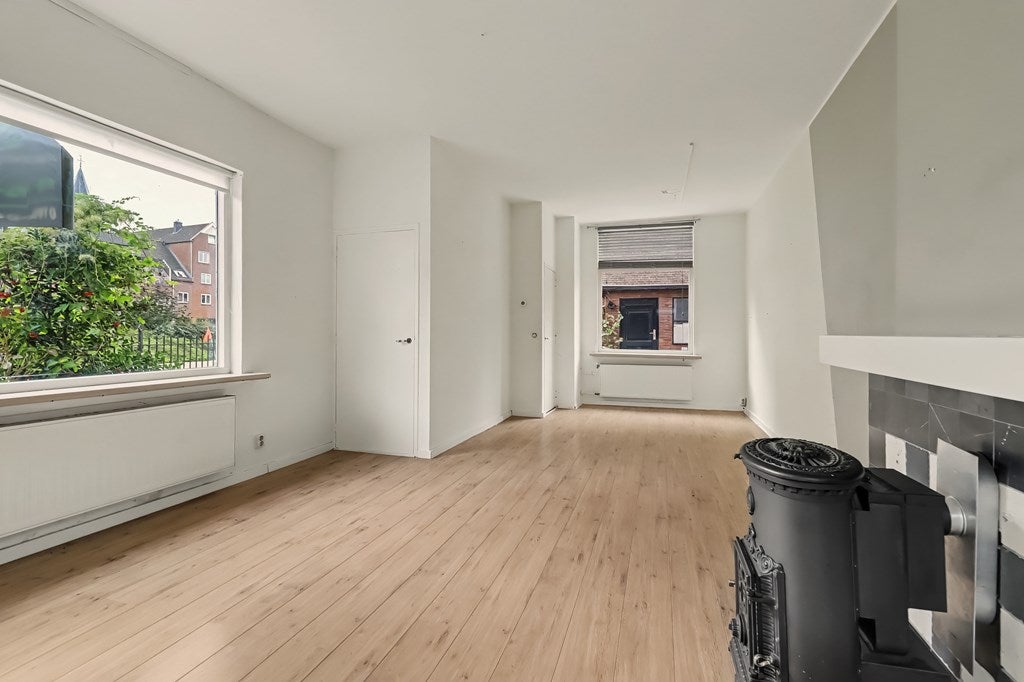 Hoekwoning te koop: Leeuwenhofje 2, Gorinchem