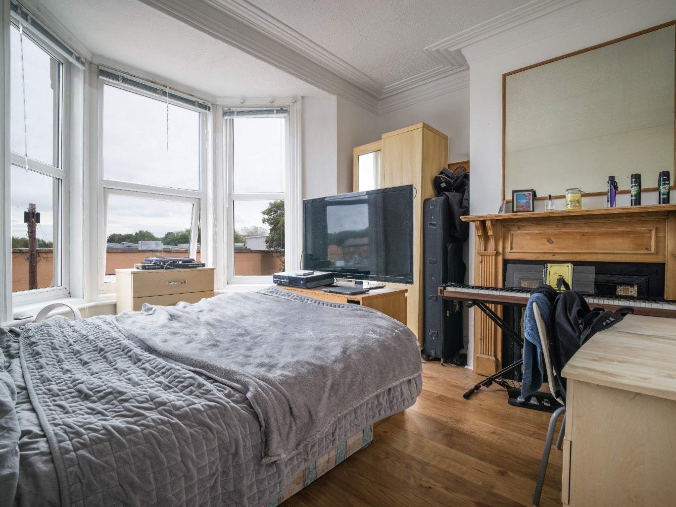 Flat Oakland Road in Newcastle upon Tyne