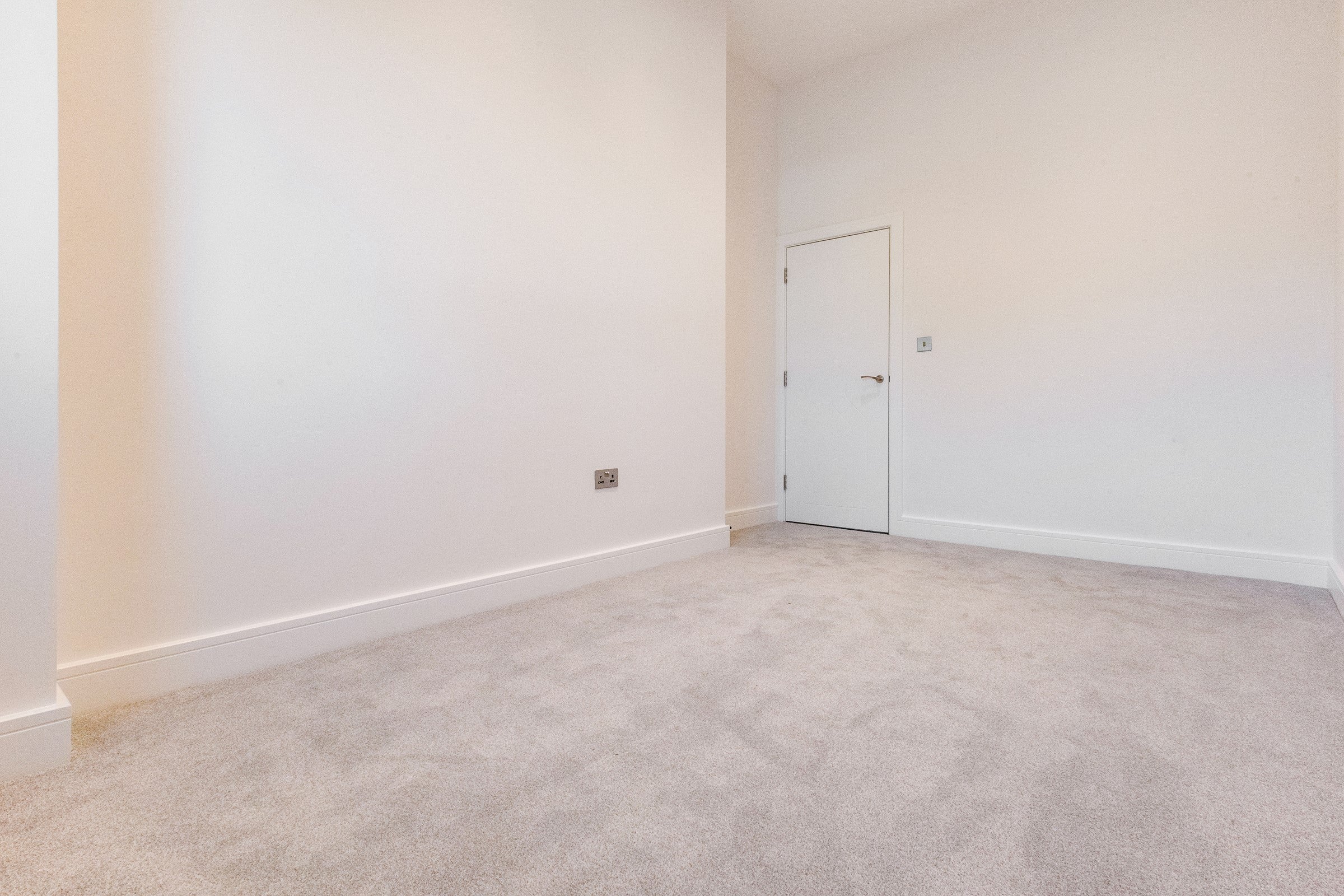 Flat Harvest Crescent in Hart