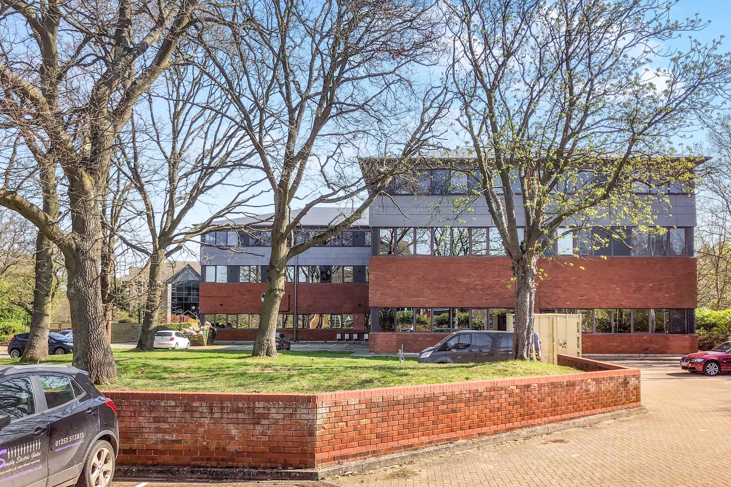Flat Harvest Crescent in Hart