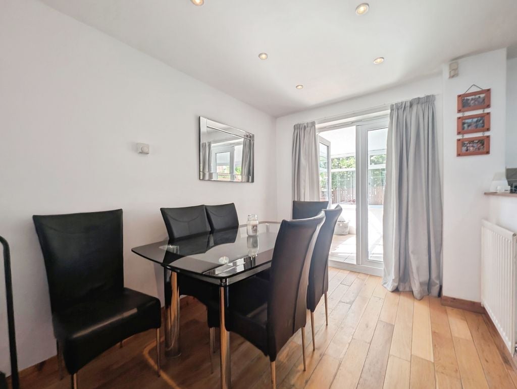House Redewood Close in Newcastle upon Tyne