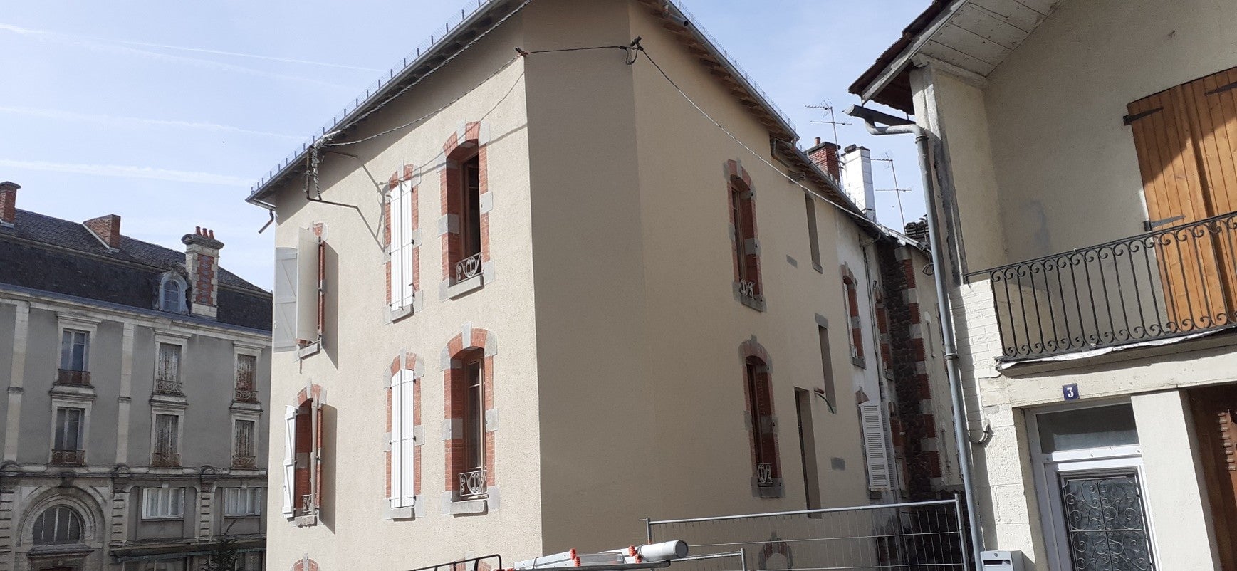 Flat Place de l'Hôtel de Ville in Aurillac