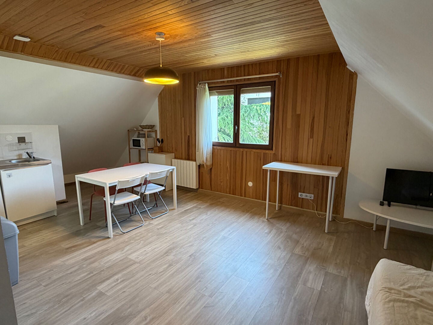 Room Rue Guyon de Guercheville in Hérouville-Saint-Clair