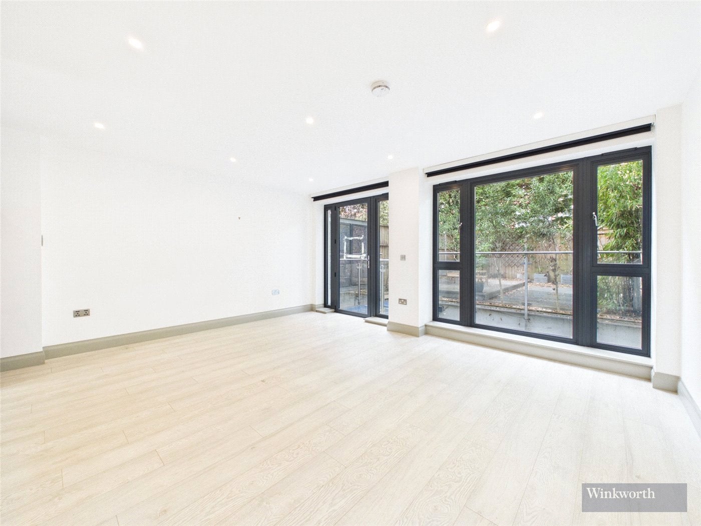 Flat Brighton Road in Greater London