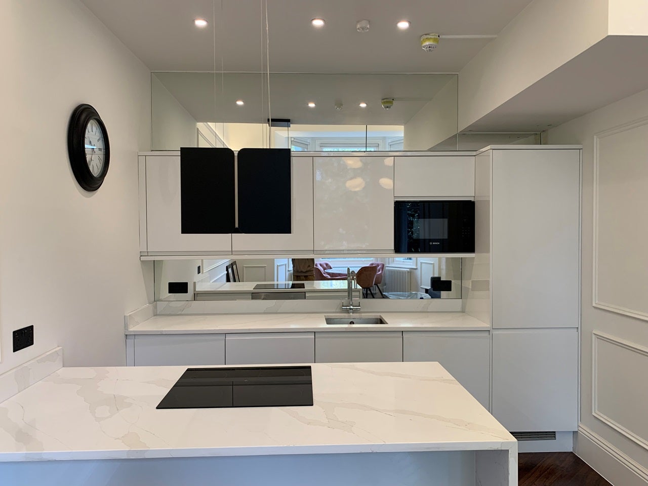 Flat Redcliffe Square in Greater London