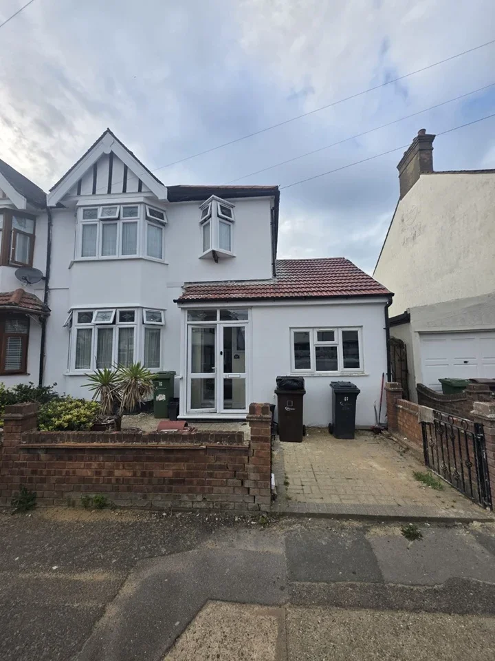 House Surrey Road in Greater London