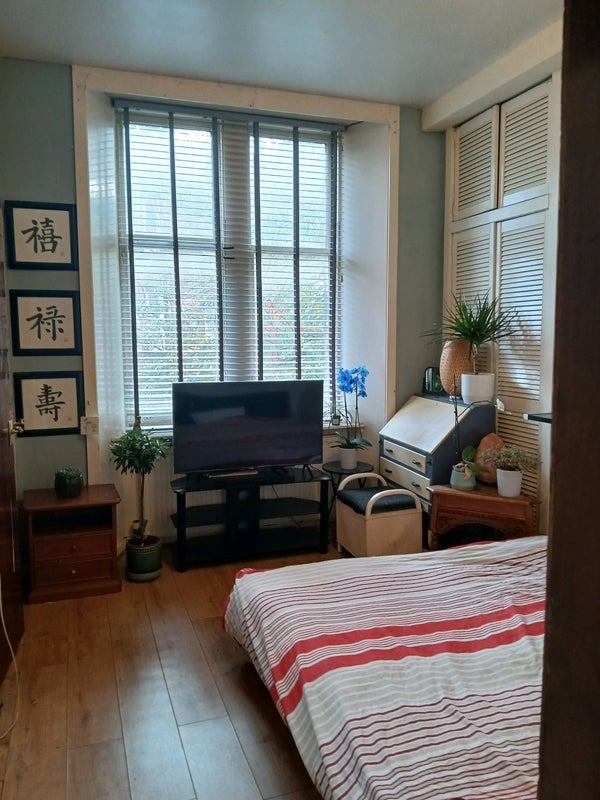 Room Copland Road in Glasgow