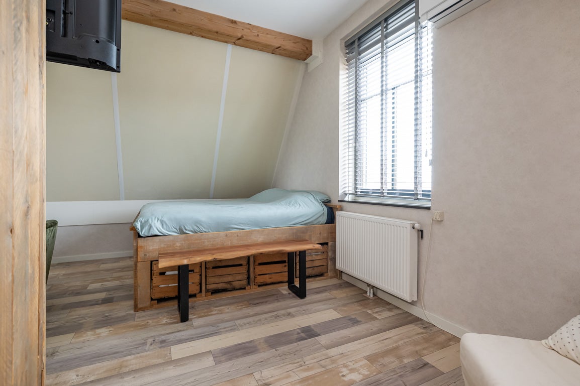 Tussenwoning te koop: Bergweg 13, Middelharnis