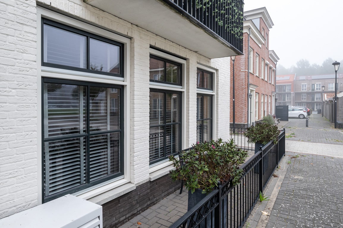 Tussenwoning te koop: Bergweg 13, Middelharnis