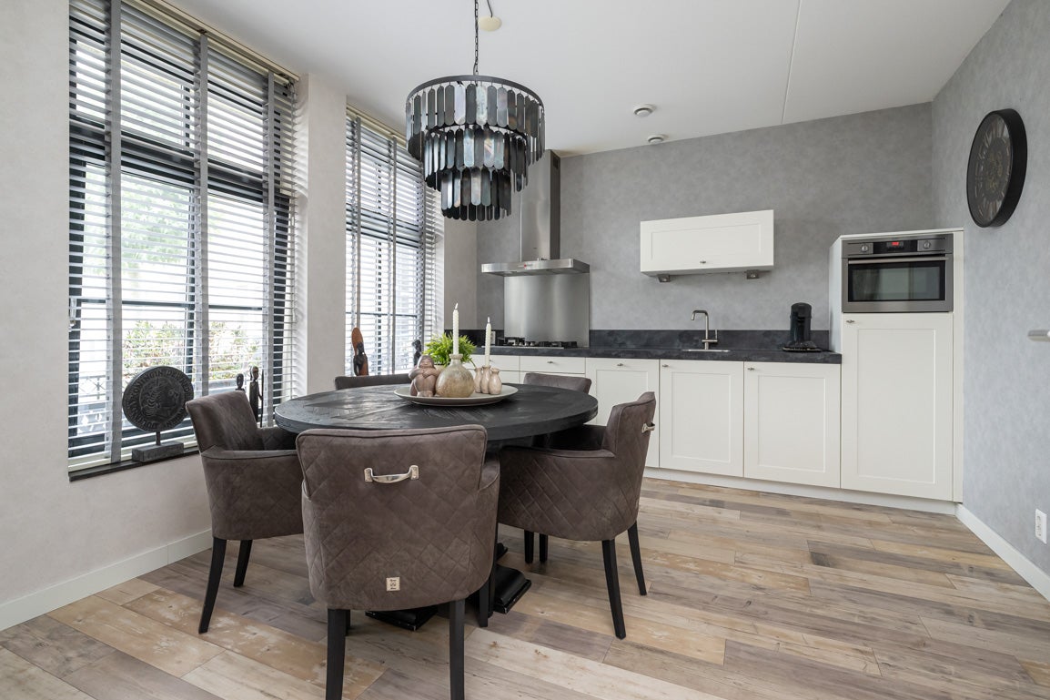 Tussenwoning te koop: Bergweg 13, Middelharnis