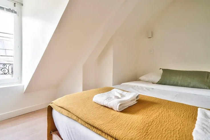 Appartement Rue de l'Échiquier à Paris
