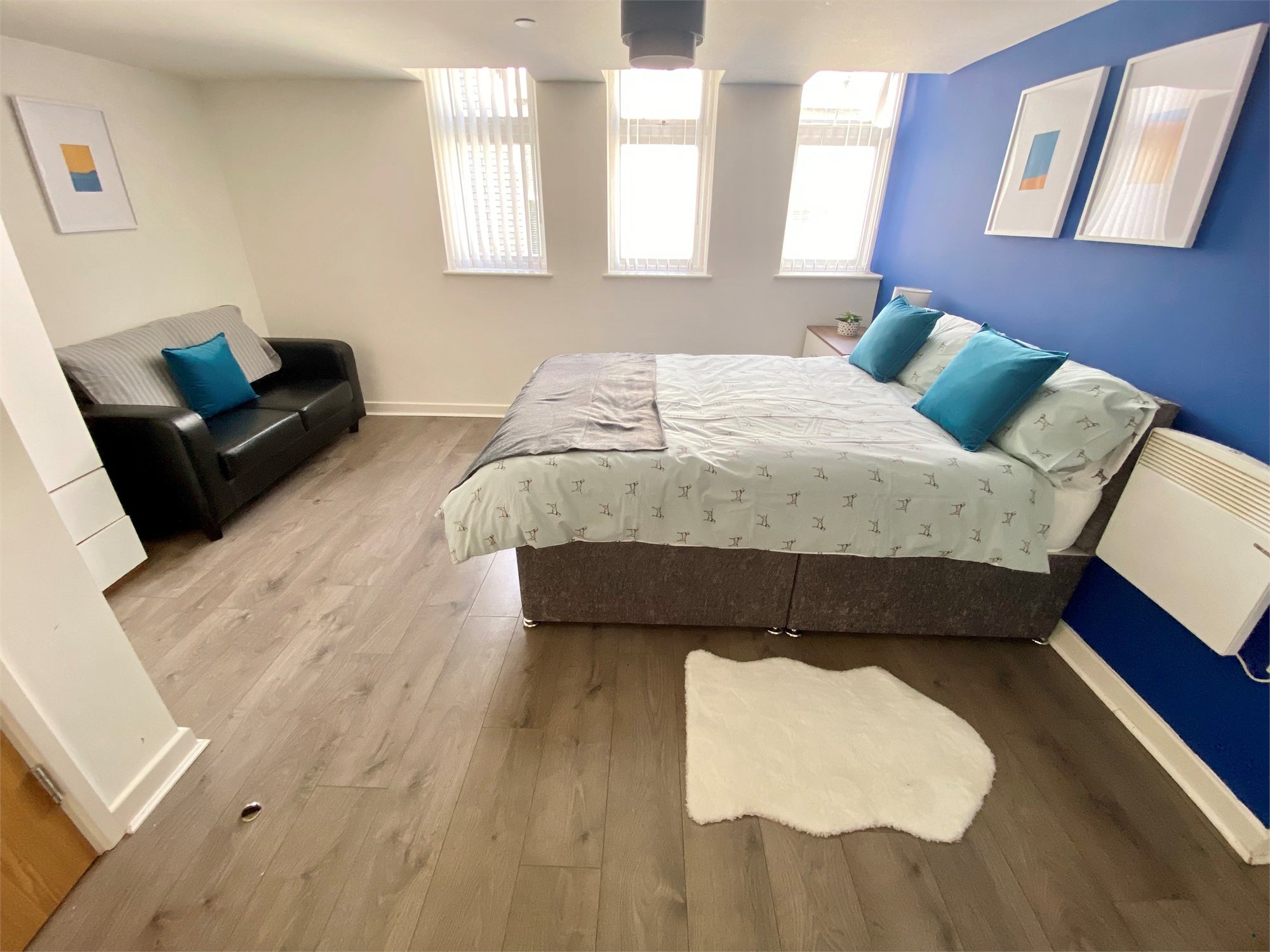 Room John Street in Sunderland