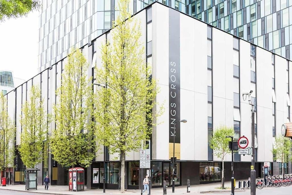 Room Pentonville Road in Greater London