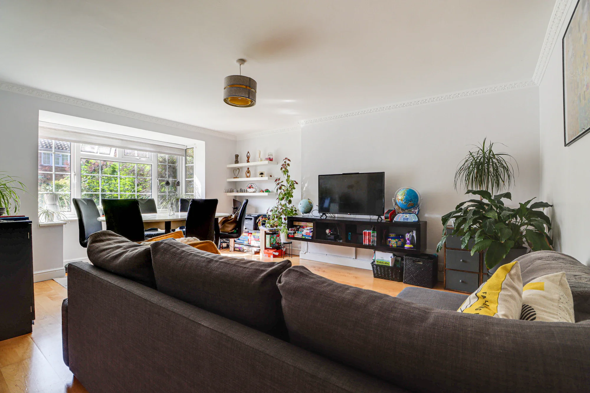 Flat Overstone Road in St Albans