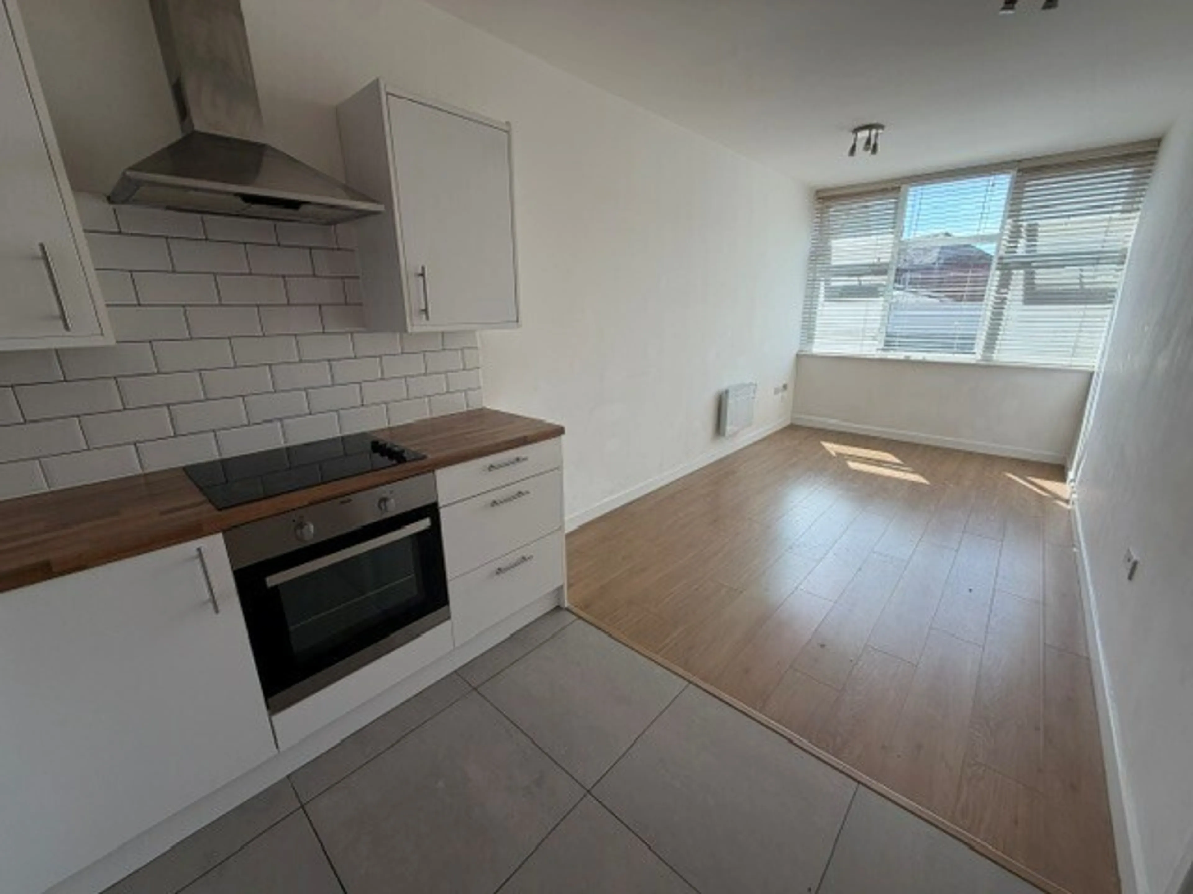 Flat Oxford Street in Wyre Forest
