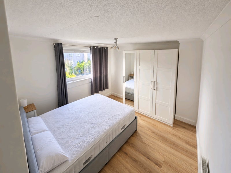 Room Magdalene Avenue in City of Edinburgh