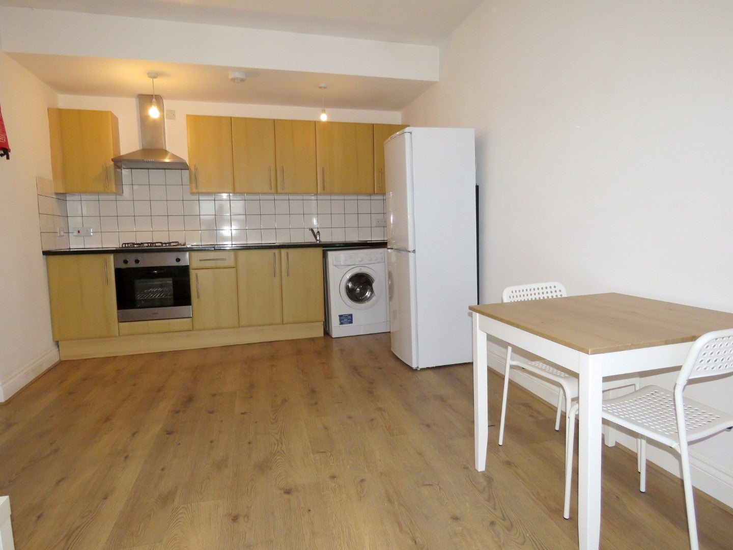 Flat Rye Lane in Greater London