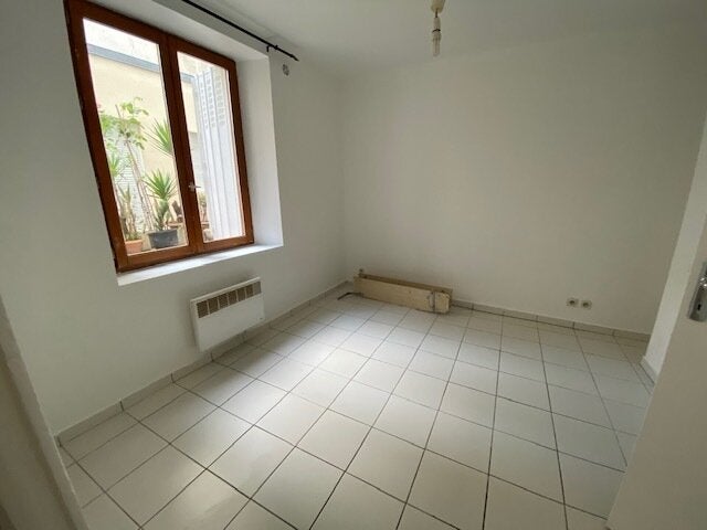 Appartement Rue de Charenton à Paris