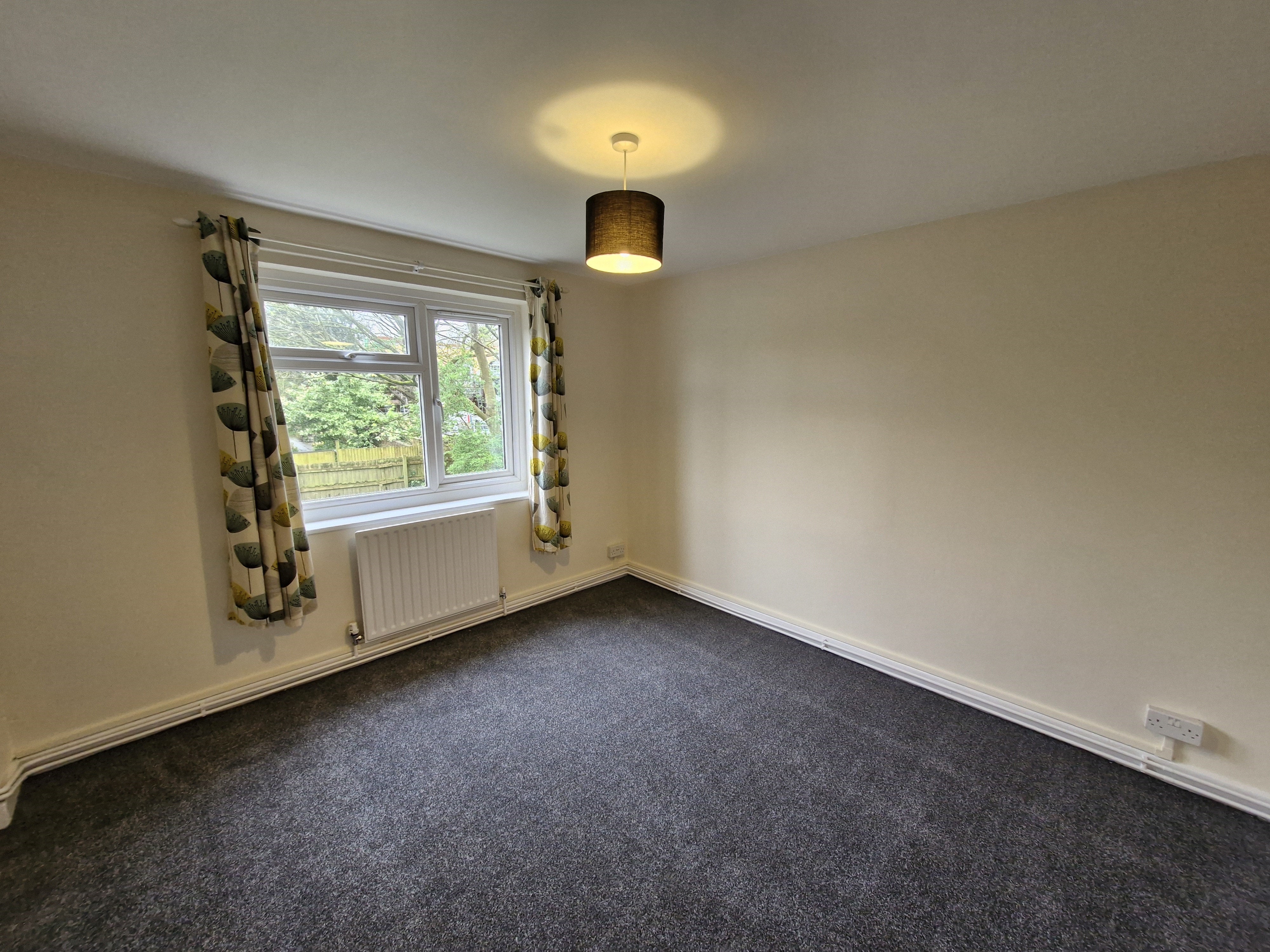 Flat Eyres Way in Salisbury
