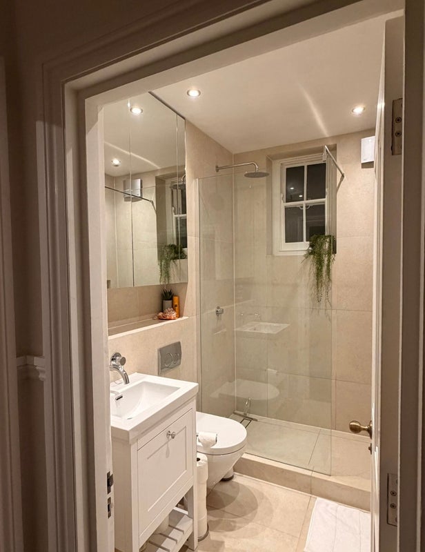 Room Whitecross Street in Greater London